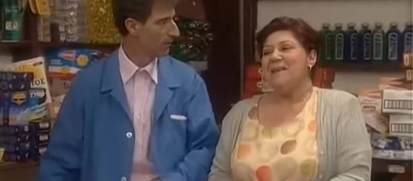 «Το καφέ της Χαράς»: Oι «μπακάληδες» ποζάρουν μαζί λίγο πριν την πρεμιέρα (φωτο)